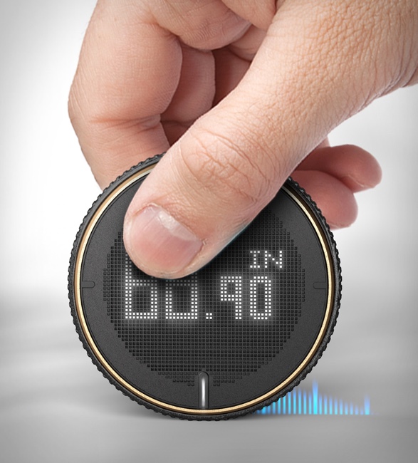 rollova-digital-rolling-ruler-3.jpg | Image