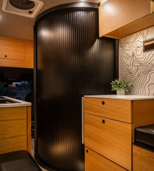 rossmonster-loft-camper-van-8.jpg | Image