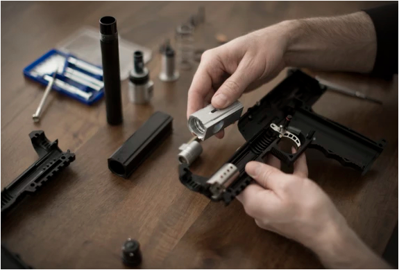 salt-self-defense-gun-2.jpg | Image