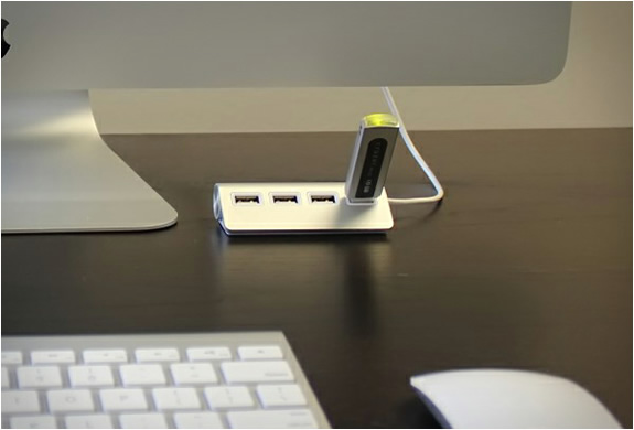 satechi-4-port-aluminum-usb-hub-3.jpg | Image