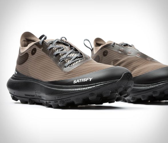 satisfy-therocker-trail-running-shoe-4.jpg | Image