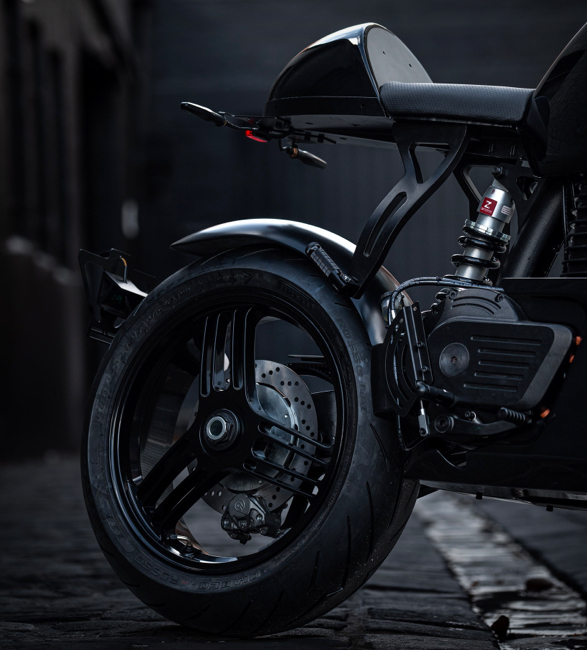 savic-c-series-motorcycle-9.jpeg