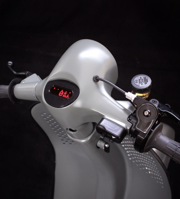 scooter-service-custom-vespas-4.jpg | Image
