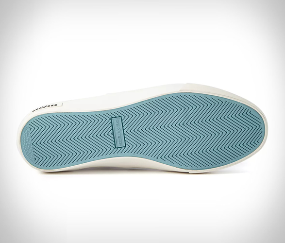 seavees-hawthorne-slip-on-3.jpg | Image