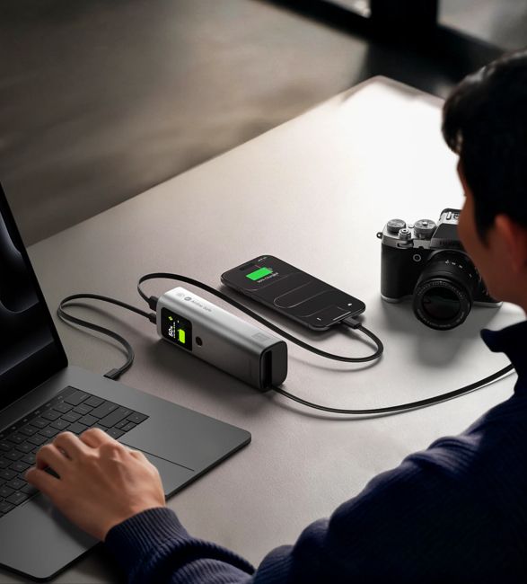 sharge-retractable-165-power-bank-5.jpg | Image