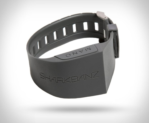 sharkbanz-shark-repellant-5.jpg | Image