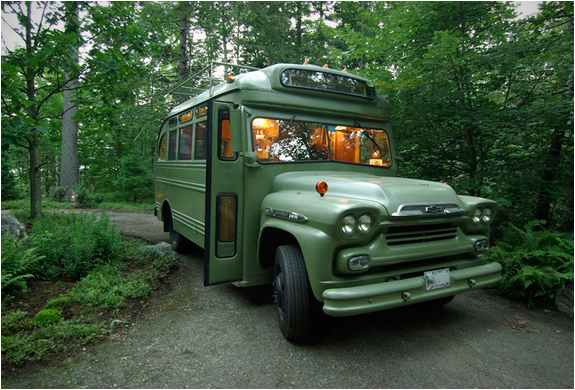 short-bus-retro-winkelman-architecture-2.jpg | Image