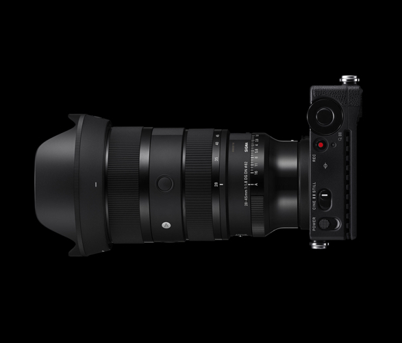 sigma-first-full-frame-f18-zoom-lens-2.jpg | Image