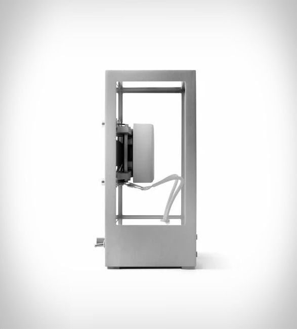 small-transparent-speaker-metal-3.jpg | Image