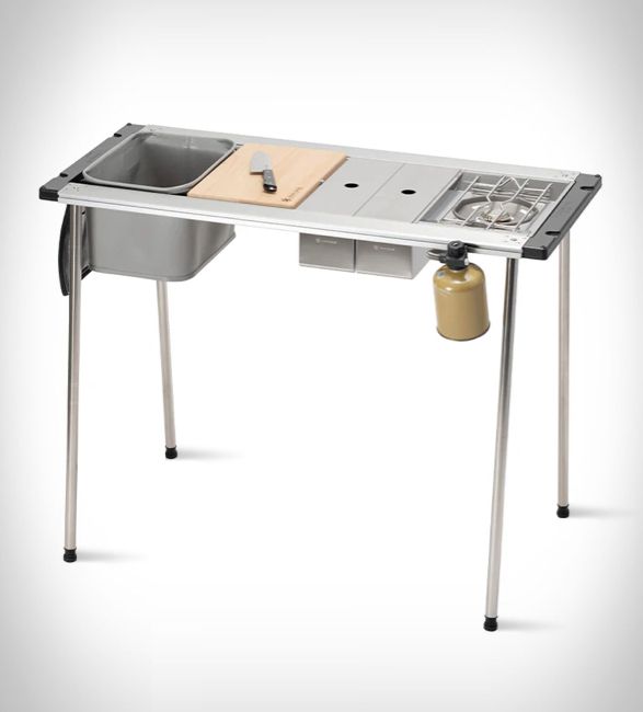 snow-peak-iron-grill-table-camp-kitchen-2.jpg | Image