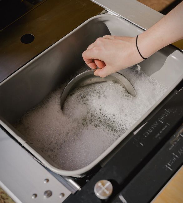 snow-peak-iron-grill-table-camp-kitchen-5.jpg | Image