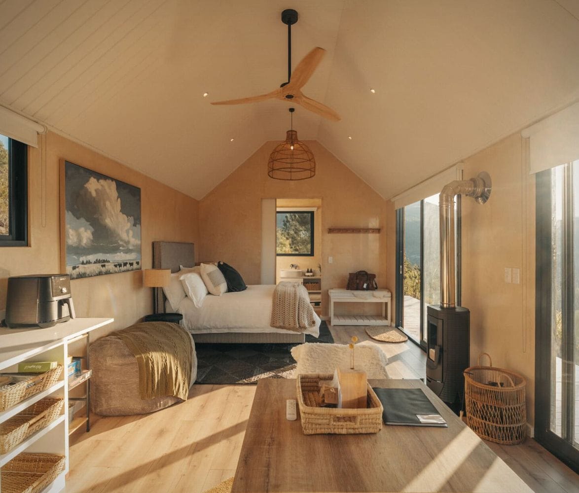 sol-cabin-2.jpg | Image