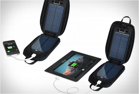 solarmonkey-adventurer-portable-charger-3.jpg | Image