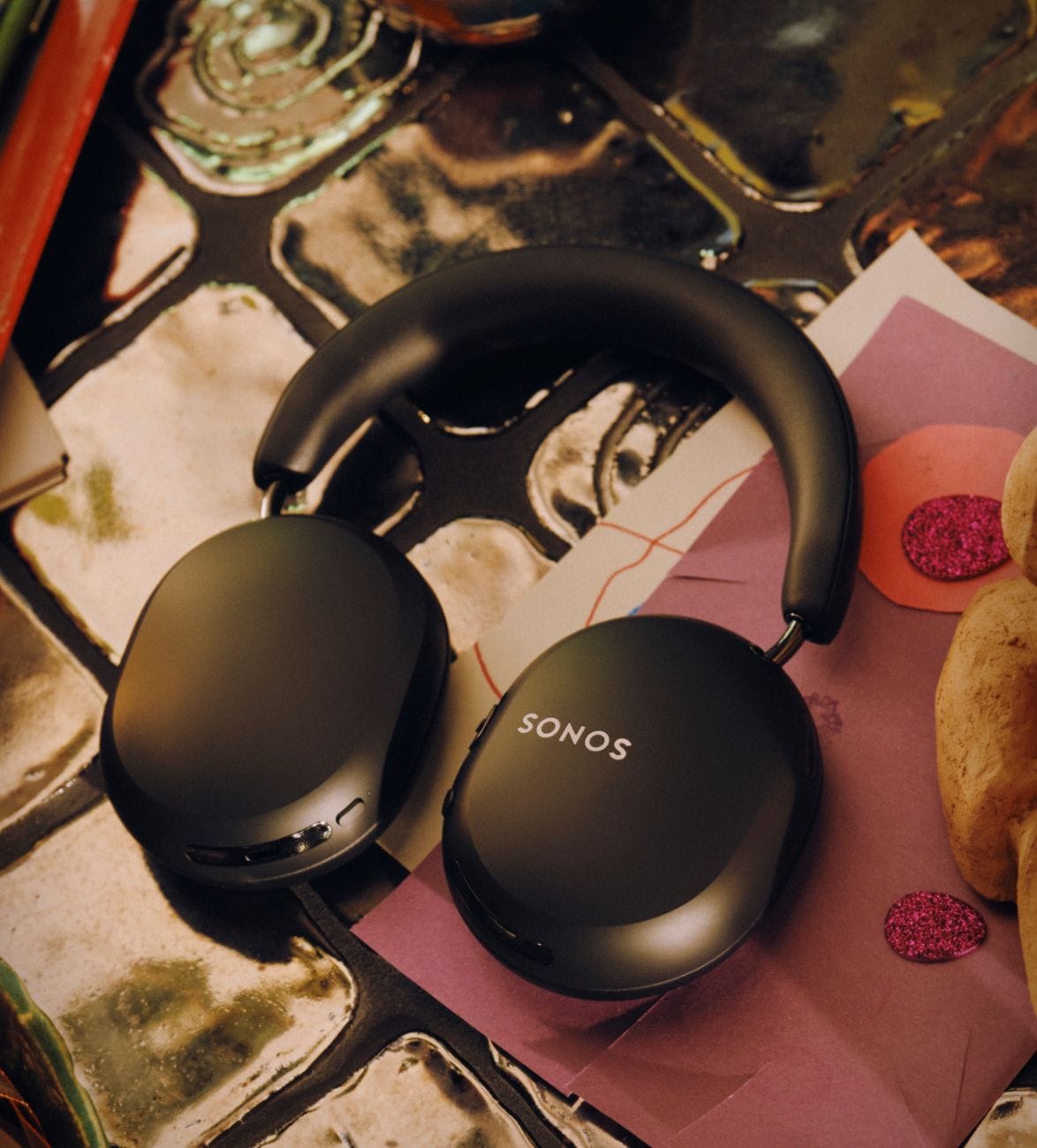 sonos-ace-ultra-headphones-5.jpg | Image