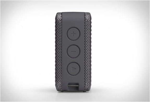 soundfreaq-pocket-kick-4.jpg | Image