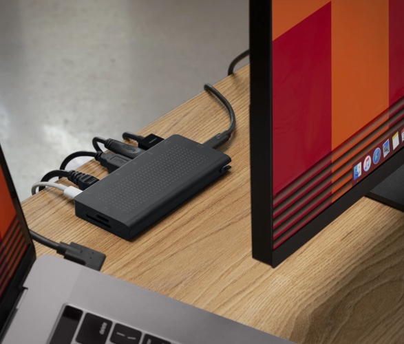 staygo-usb-c-hub-3.jpg | Image