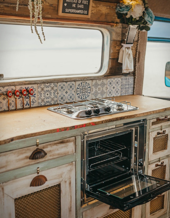supertramped-camper-van-6.jpg