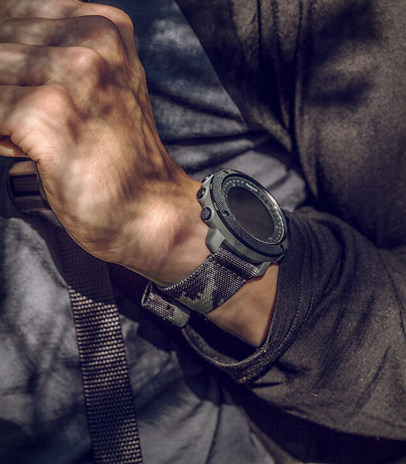 Suunto traverse alpha military deals