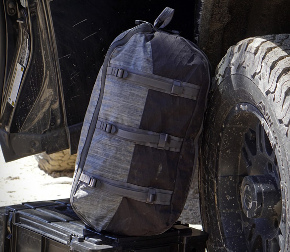 tad-axis-expedition-duffel-7.jpg
