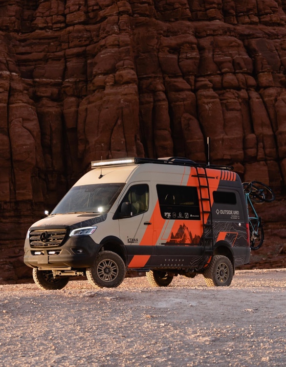 tails-biking-camper-van-18.jpg