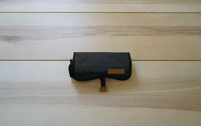 tashtego-toiletries-travel-roll-1.gif | Image
