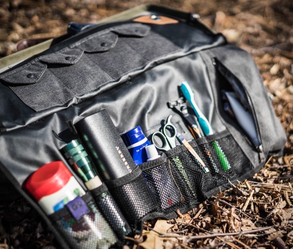 tashtego-toiletries-travel-roll-3.jpg | Image