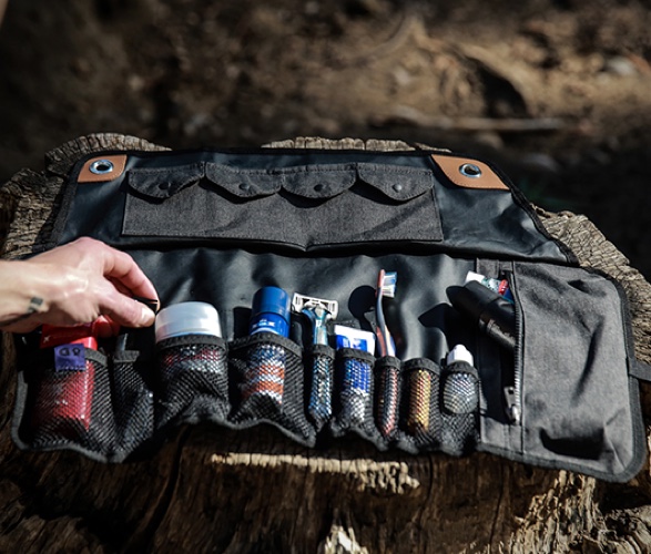 tashtego-toiletries-travel-roll-4.jpg | Image