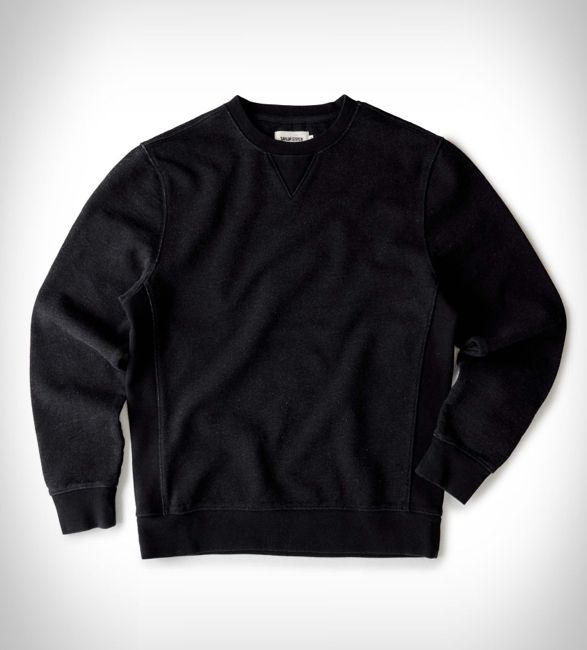 taylor-stitch-apres-crew-2.jpg | Image