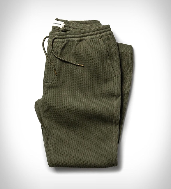 taylor-stitch-apres-pant-2.jpg | Image