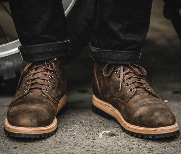 taylor-stitch-espresso-grizzly-moto-boot-3.jpg | Image