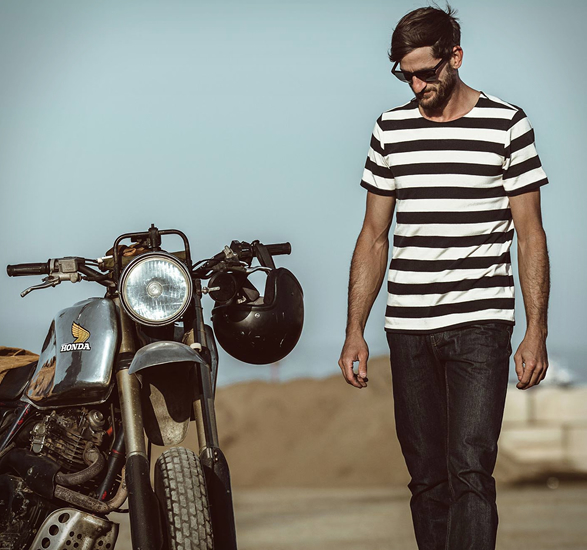 taylor-stitch-heavy-bag-tee-2.jpg | Image