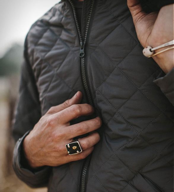 taylor-stitch-vertical-jacket-6.jpg