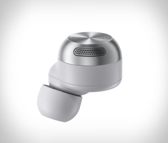 technics-eah-az100-wireless-earbuds-3.jpg | Image