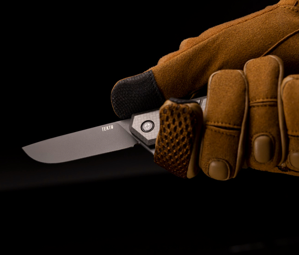 tekto-f1-alpha-knife-6.jpg