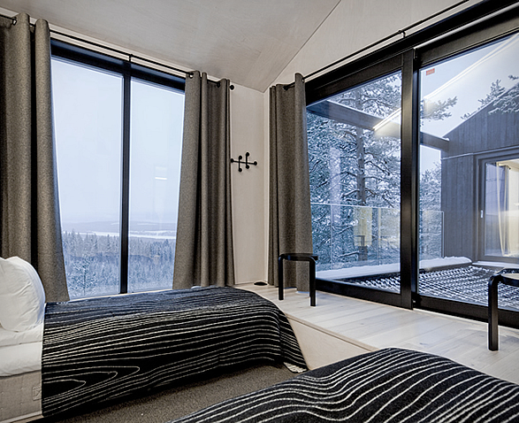 the-7th-room-treehouse-8.jpg
