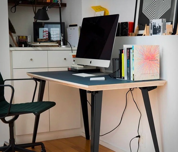 The Floyd Table Desk