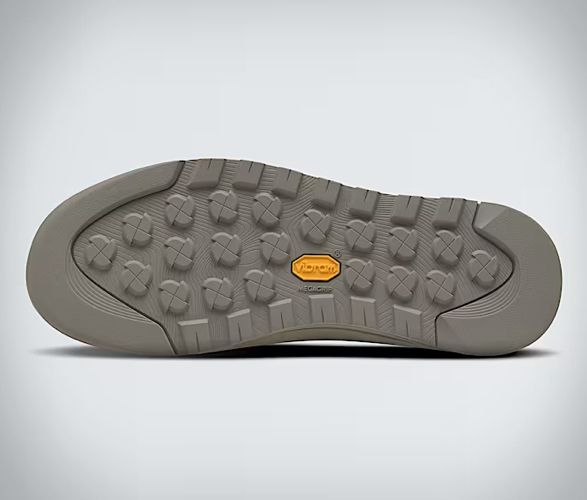 the-north-face-clyffe-suede-shoes-2.jpg | Image