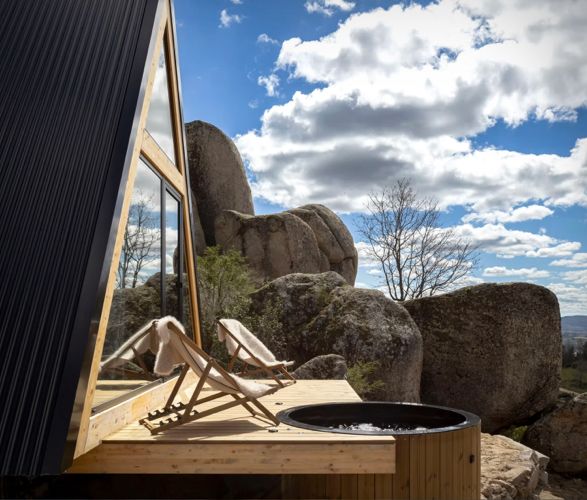 the-vagar-mountain-shelters-8.jpg | Image