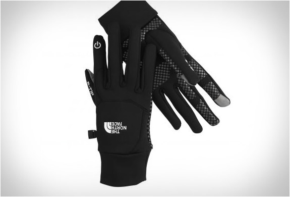 the_north_face_etip_gloves-4.jpg | Image