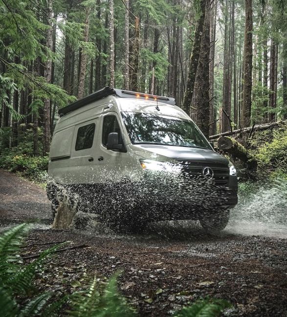 tiffin-gh1-adventure-van-3.jpg | Image
