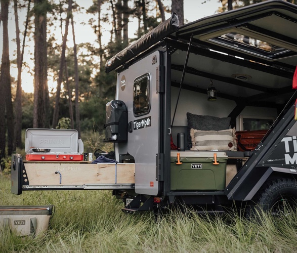 tiger-moth-camper-2.jpg | Image