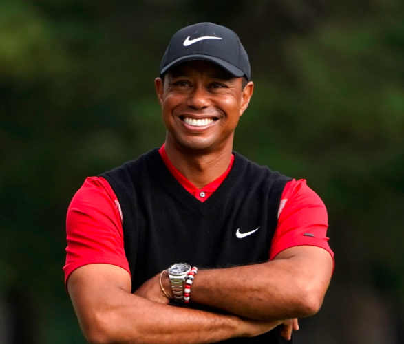 tiger-woods-celebrating-25-years-on-the-pga-tour-5.jpg | Image