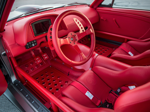 timeless-kustom-vicious-mustang-12.jpg
