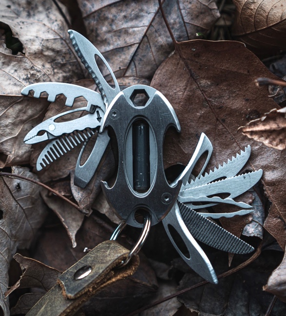 toolfob-titanium-multitool-9.jpg