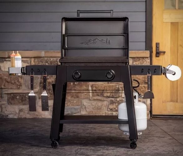traeger-irontop-2-burner-grill-2.jpg | Image