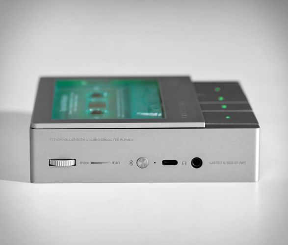 trettitre-retro-music-system-10.jpg | Image