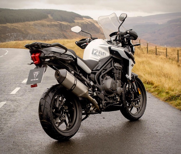 triumph-tiger-1200-desert-and-alpine-editions-9.jpg