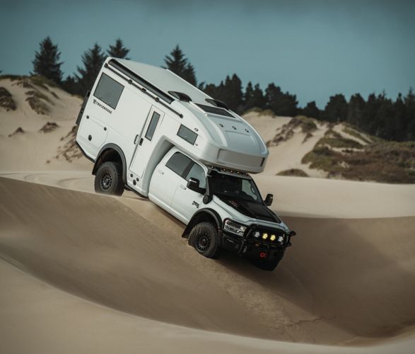 truckhouse-bcr-expedition-camper-7.jpg