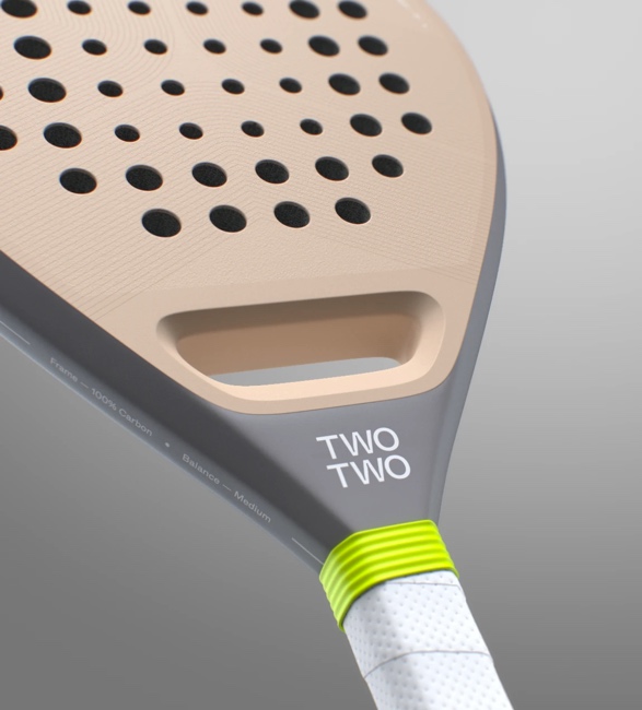 twotwo-padel-racket-3.jpg | Image