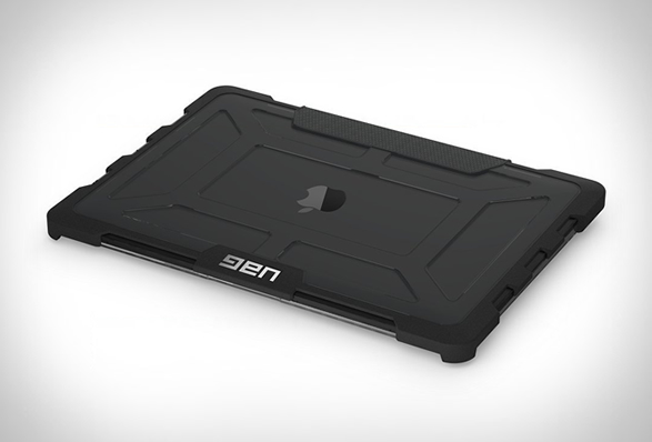 uag-macbook-armor-shell-3.jpg | Image